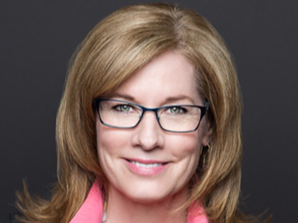 Elizabeth denham_crop